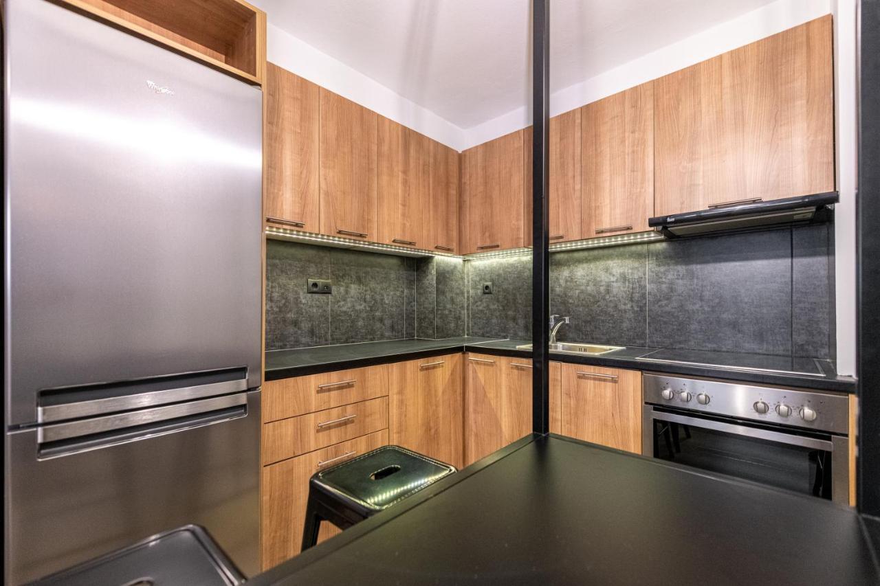 Appartamento The Gate By Zoia Living Atene Esterno foto